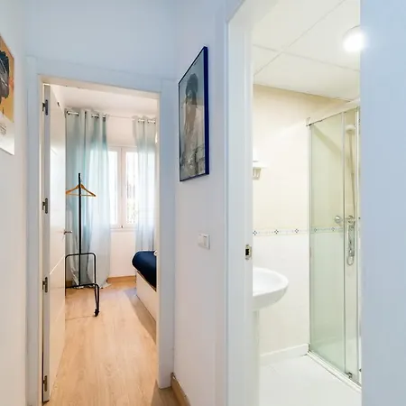 Apartment Apto En Centro Con Parking Opcional
