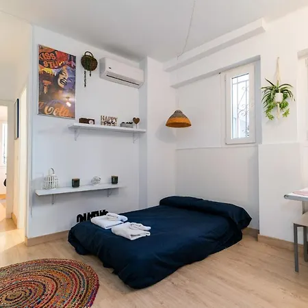 Apartment Apto En Centro Con Parking Opcional